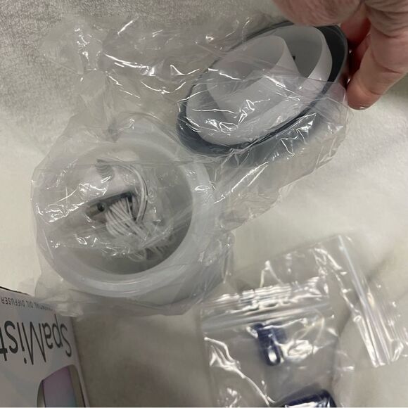 Spanish Essential Oil Diffuser with lavenderer oil NIB - Picture 5 of 5